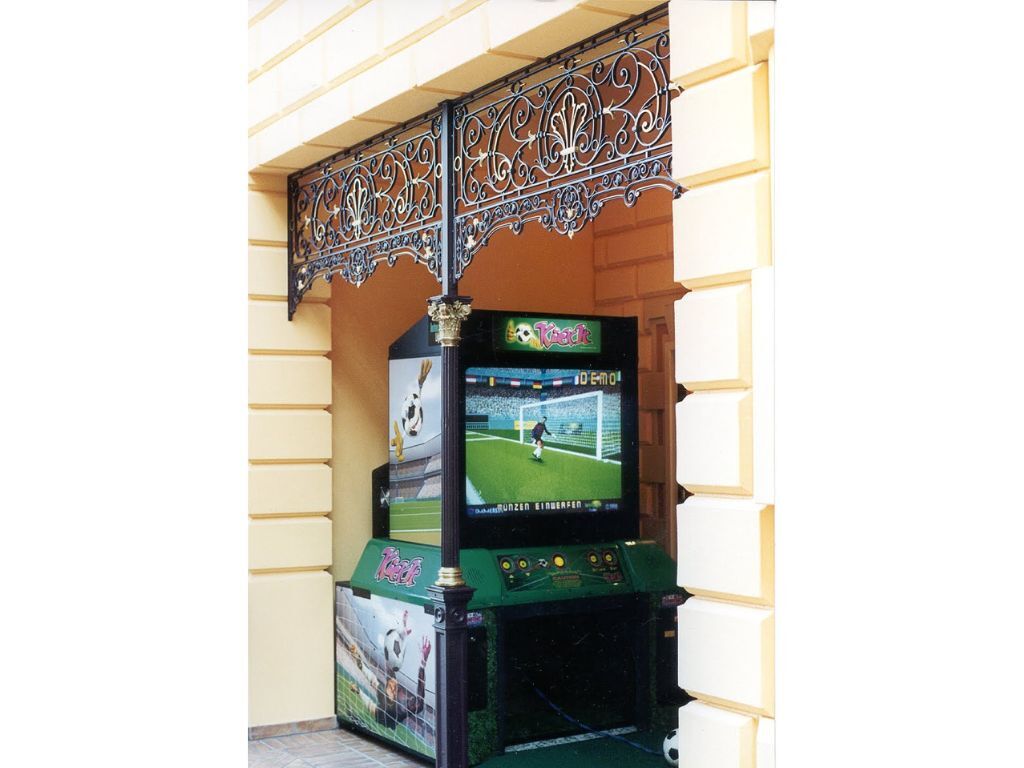 schmiedeeisen-verzierungen-stuetzsauele-drab-2