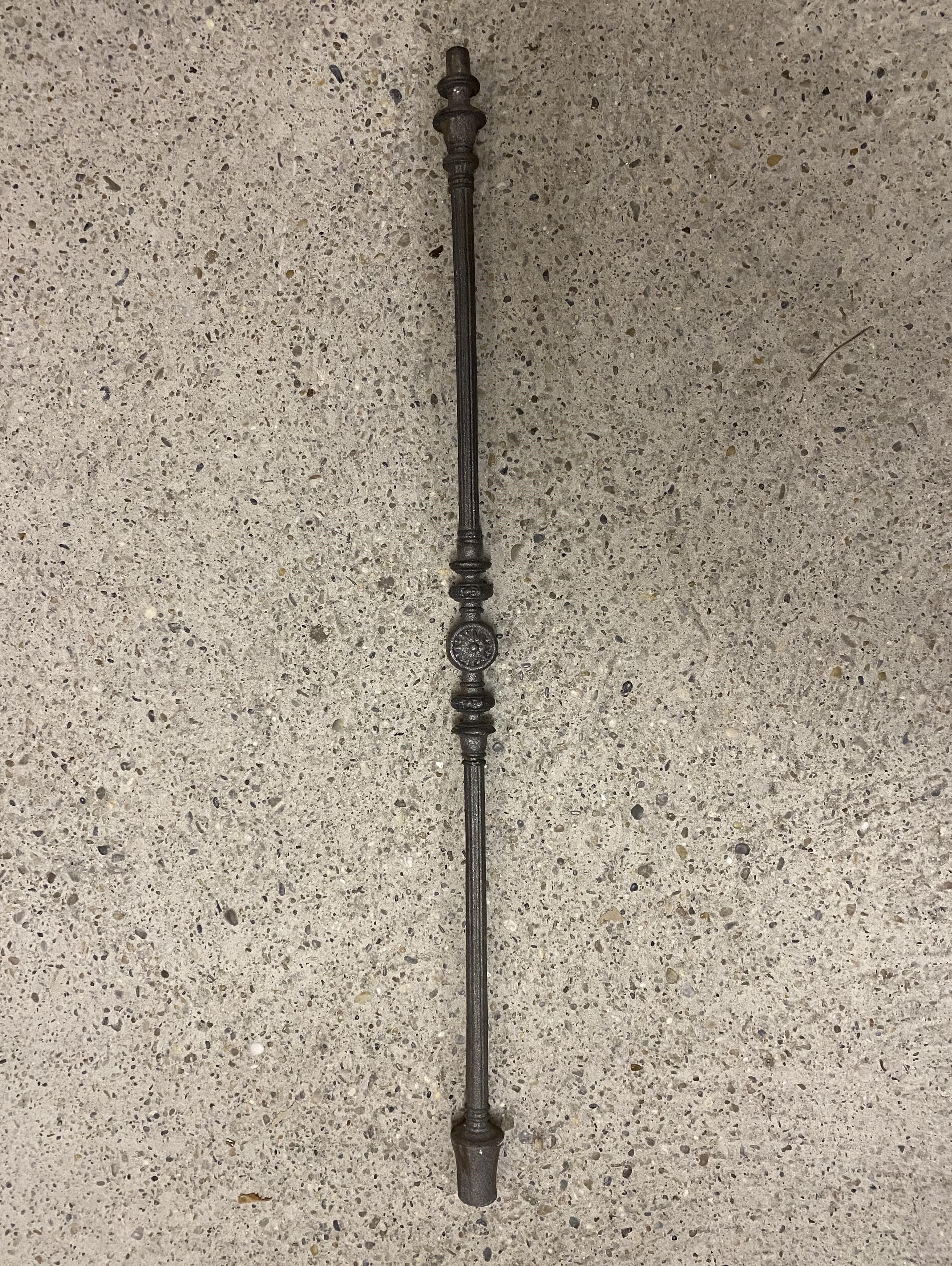 gelanderstab-ziergitterstab-38v-gusseisen-4 Gusseisener Geländerstab 38v