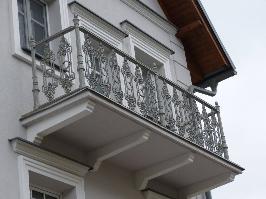 Klassisches Gussgelaender Klassisches Gussgelaender