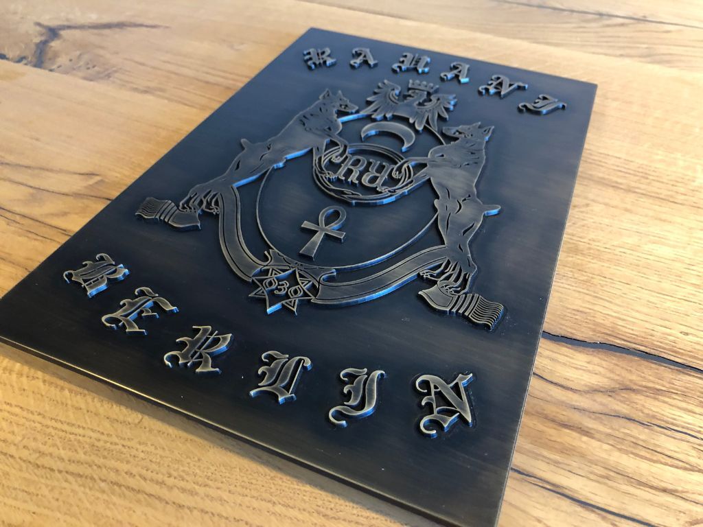 ravani-berlin-messingschild-firmenschild-drab-1 ravani-berlin-messingschild-firmenschild-drab-1