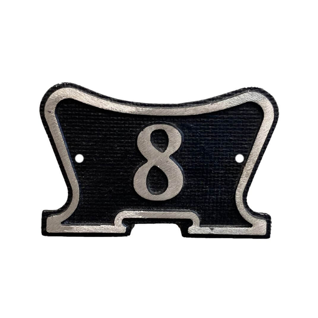 historisches Türnummernschild 21404 Tafelstil D in Aluminiumguss historisches Türnummernschild 21404 Tafelstil D in Aluminiumguss