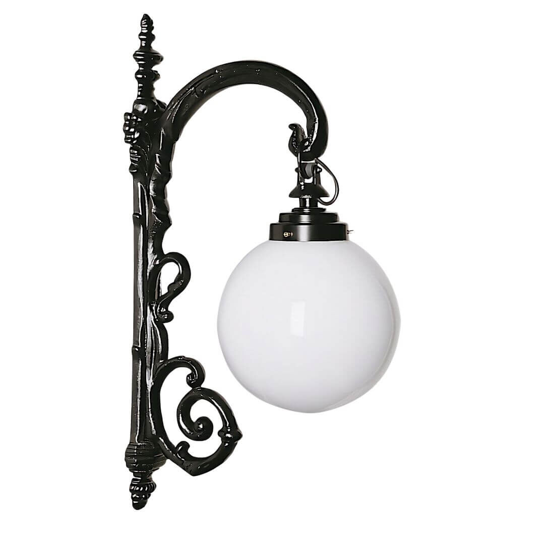 Kugel-Wandleuchte Weidling Art. 2140 in RAL 9005 Schwarz Kugel-Wandleuchte Weidling Art. 2140 in RAL 9005 Schwarz