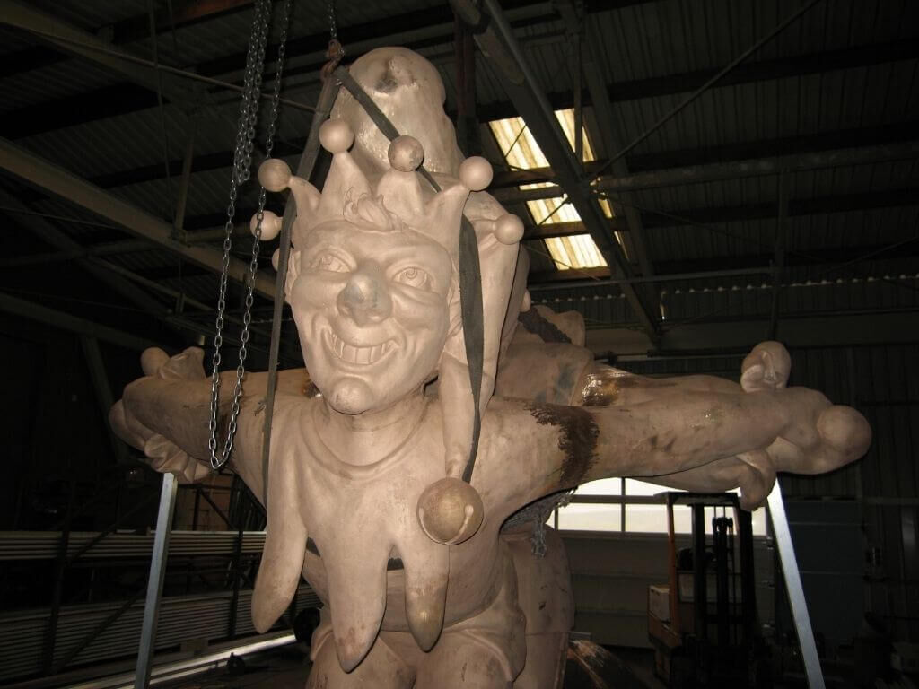 wurstelbrunnen-skulptur-bronzeguss-prater-wurstelprater-drab-22