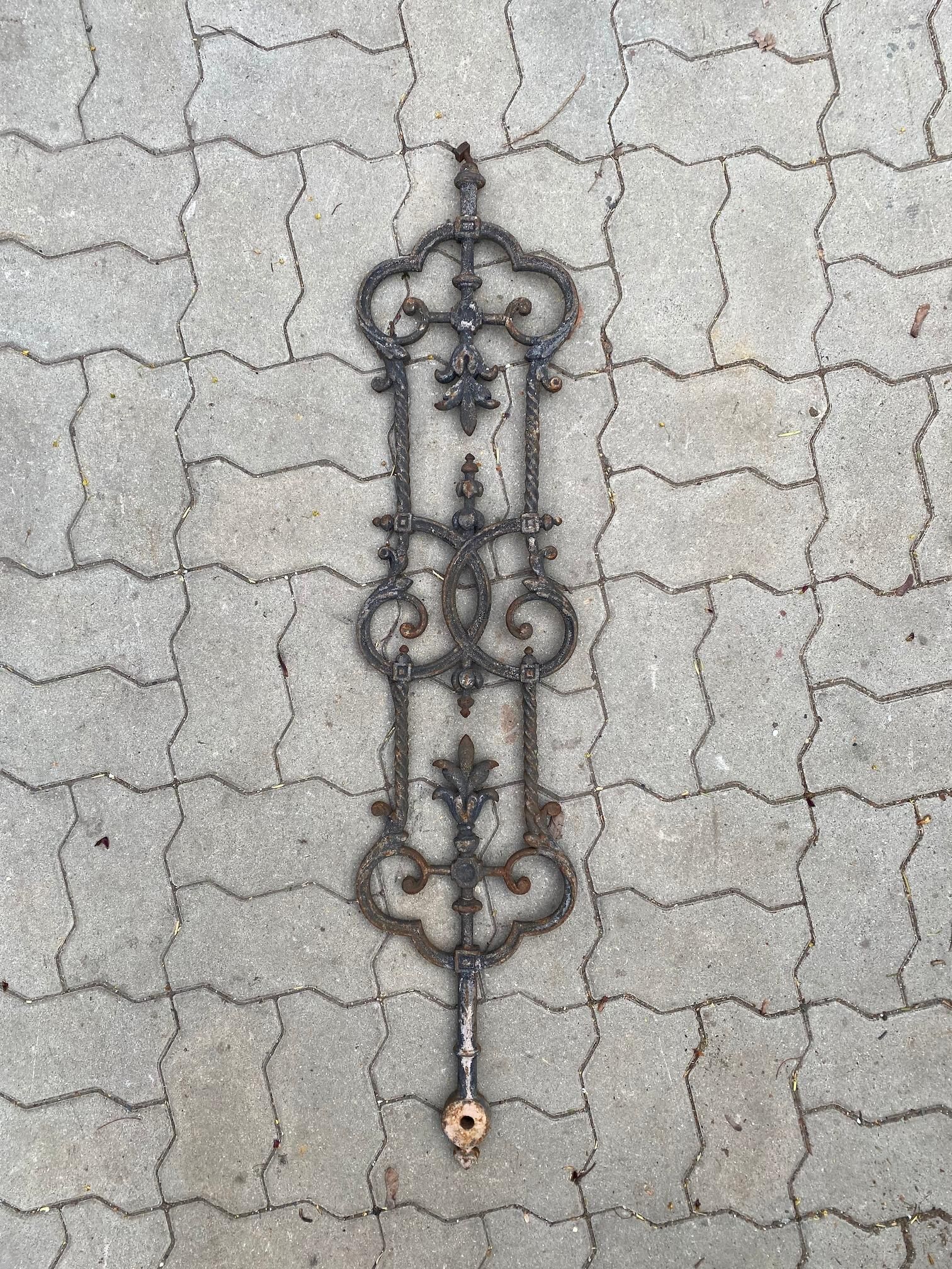 gusseisen-gelaenderelement-gelaenderteil-cp2s-1 Altbau Geländerelement CP-2S aus Gusseisen - Altbestand