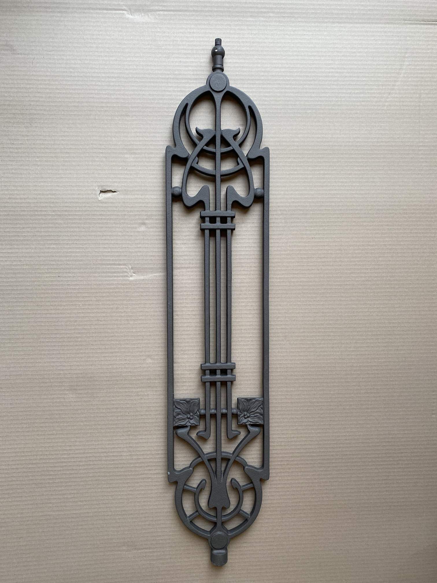 Nostalgisches Geländer M531V-4 aus Gusseisen