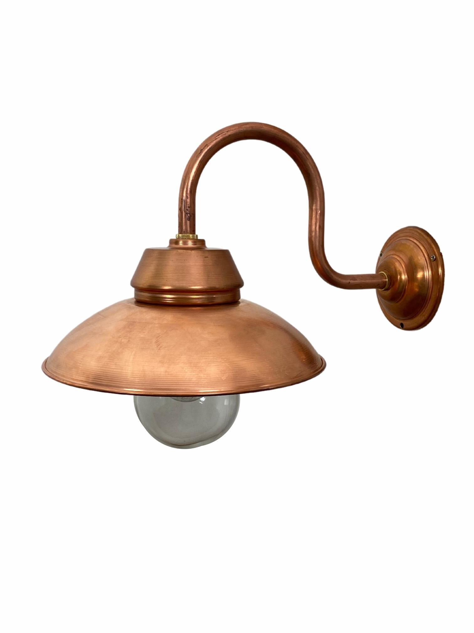 rustikale-wandleuchte-retz-kupfer-3 Rustikale Leuchte Retz für die Wand aus Kupfer ohne Klarlack