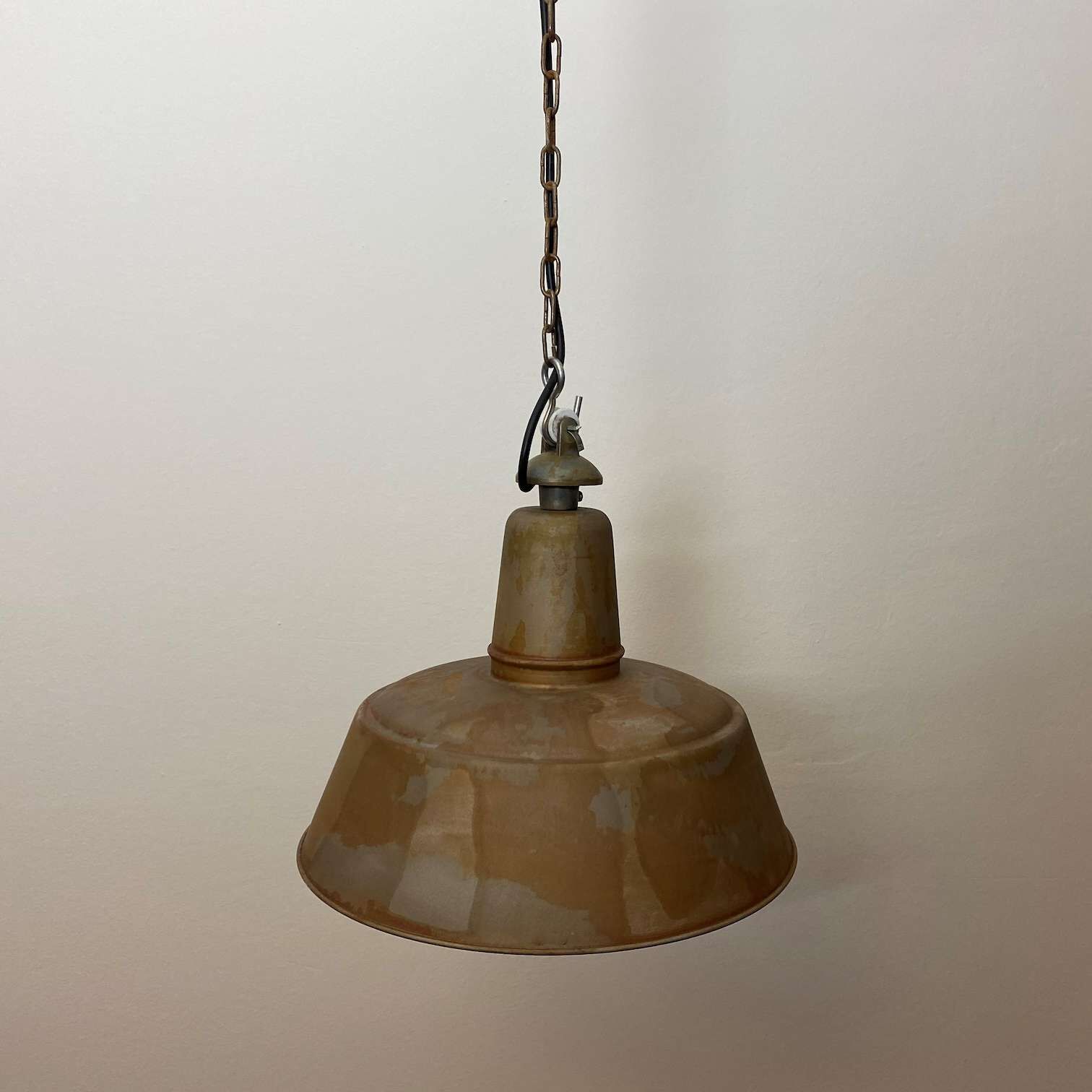 sievering-rustikal-haengeleuchte-rost-2 rostige Hängeleuchte aus unbehandeltem Stahlblech