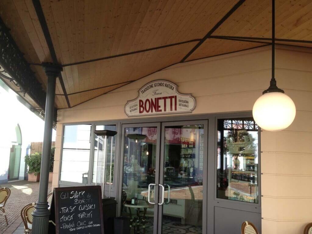 noventa_di_piave_designer_utlet_stuetzsauele_drab_05