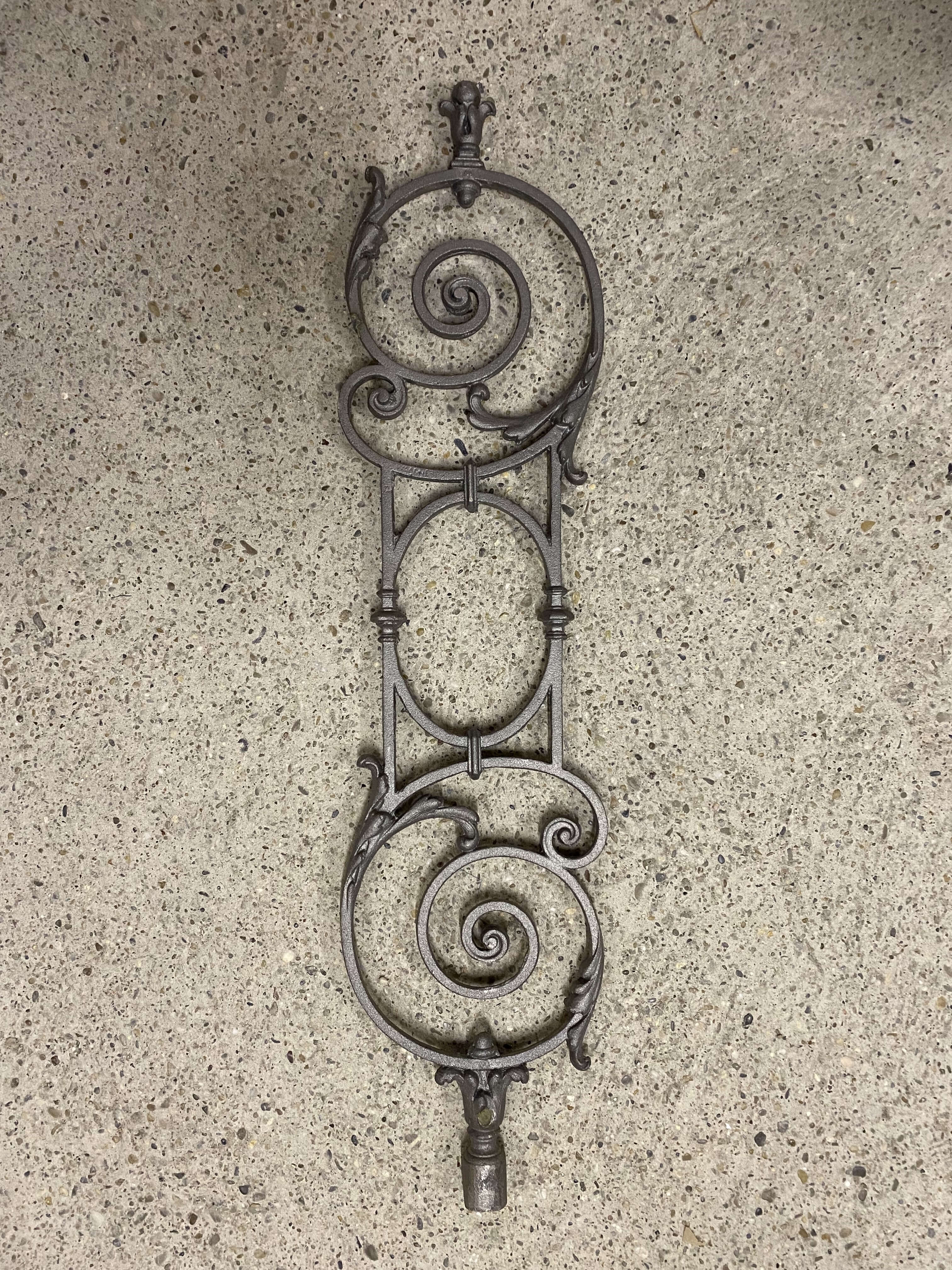 gelaender-21v-gusseisen-3 Geländerteil 21v aus Gusseisen / Grauguss