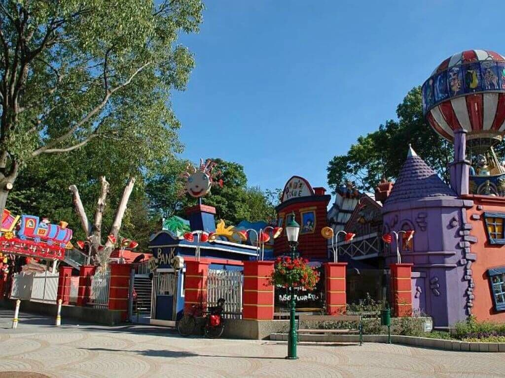 stilvolle-standlaternen-muelleimer-gusseisen-prater-drab-2223