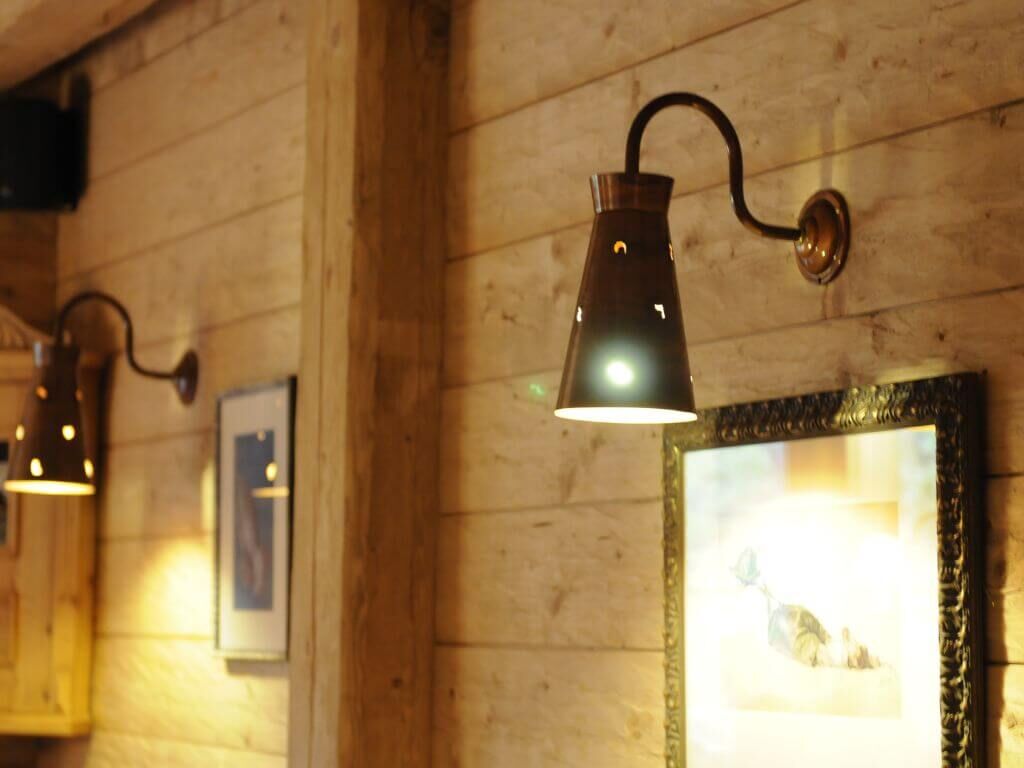 rustikale-wandleuchte-kupfer-drab-kaminstubn-73