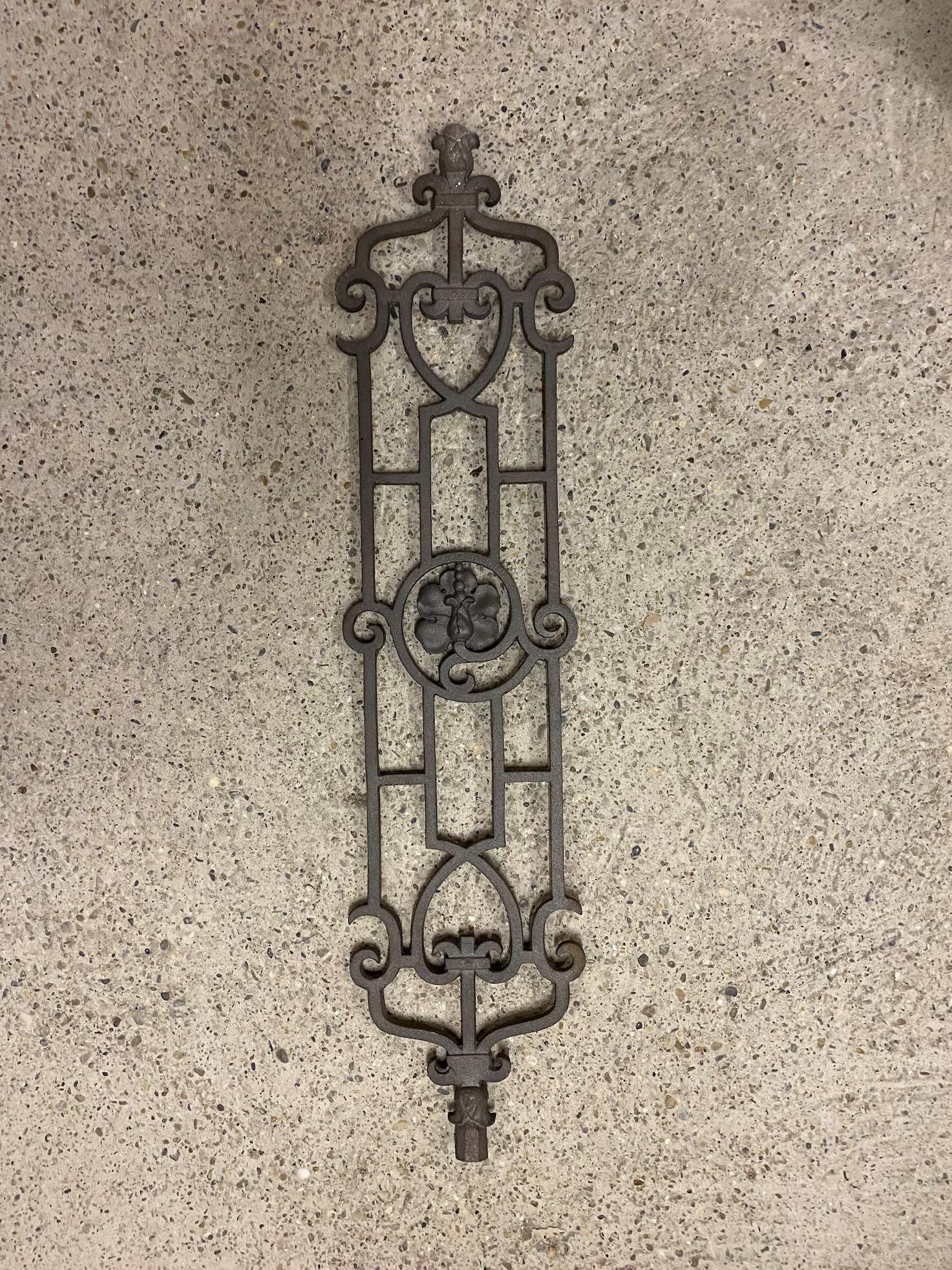 gusseisengelaender-historisch-45v Historisches Geländer aus Gusseisen - 45v