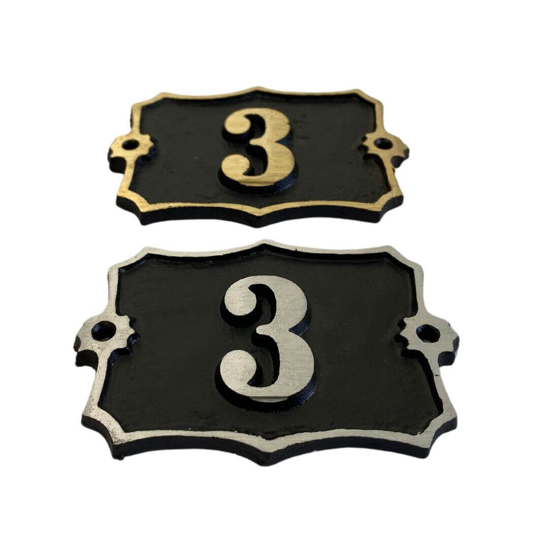 Altbau Türnummernschild 21407 Tafelstil H - oben Messingguss - unten Aluminiumguss Altbau Türnummernschild 21407 Tafelstil H - oben Messingguss - unten Aluminiumguss