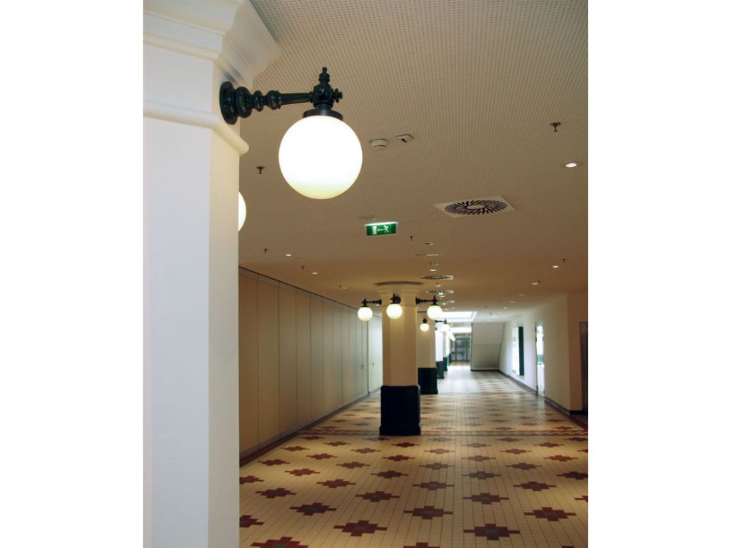 kugelleuchte-outletcenter-salzburg13