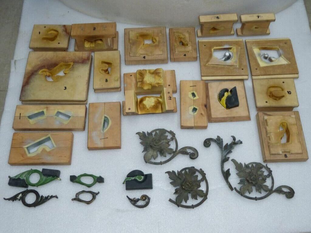 Gussmodelle für das Geländer im Palais Equitable Gussmodelle für das Geländer im Palais Equitable