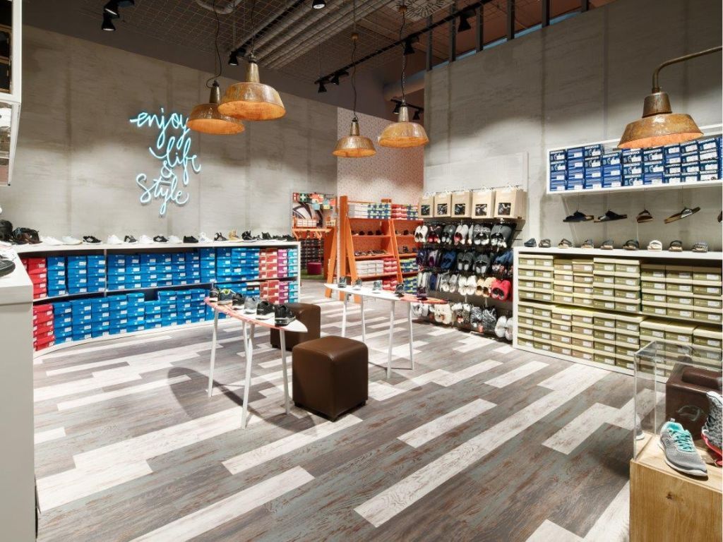 humanic-liezen-fabrikleuchten-drab-1 humanic-liezen-fabrikleuchten-drab-1