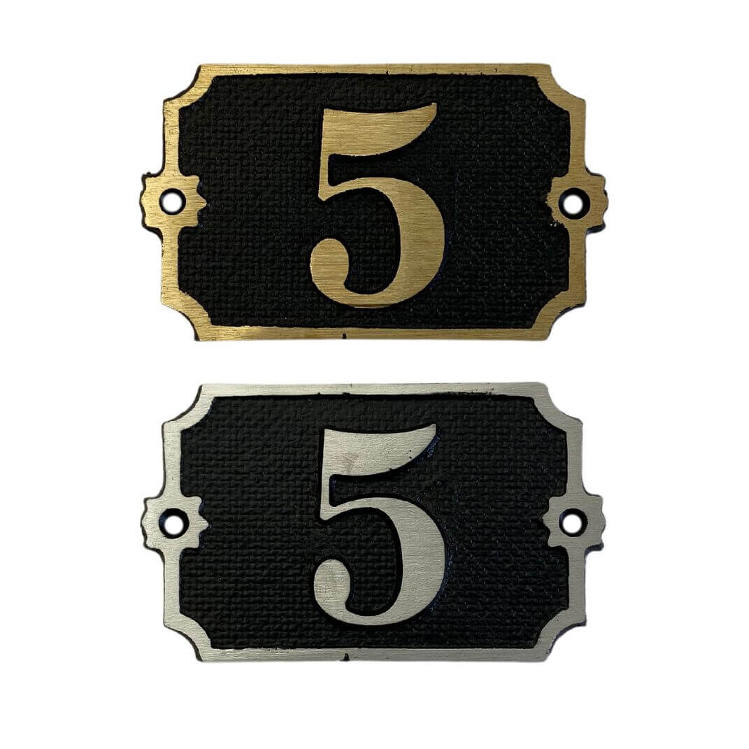 nostalgisches Türnummernschild Tafelstil F Art. 21403 - oben Messingguss - unten Aluminiumguss nostalgisches Türnummernschild Tafelstil F Art. 21403 - oben Messingguss - unten Aluminiumguss