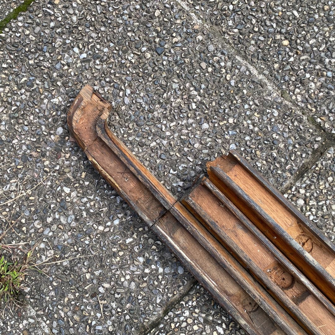 Alter Handlauf aus Holz - 3 teilig