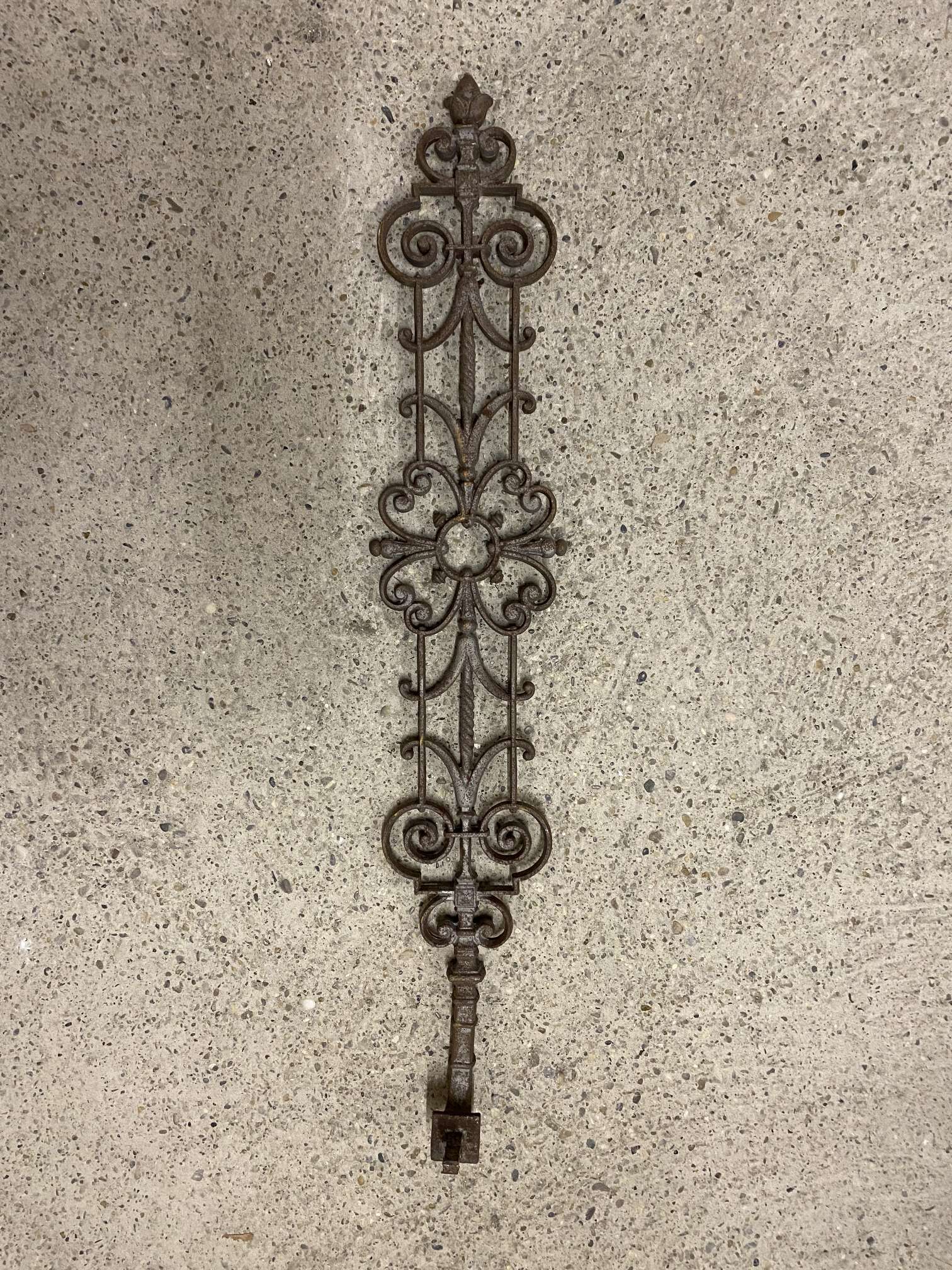 gelaenderelement-gusseisen-zinshaus-15663-5s-2 historisches Gussgeländer - 15663-5s