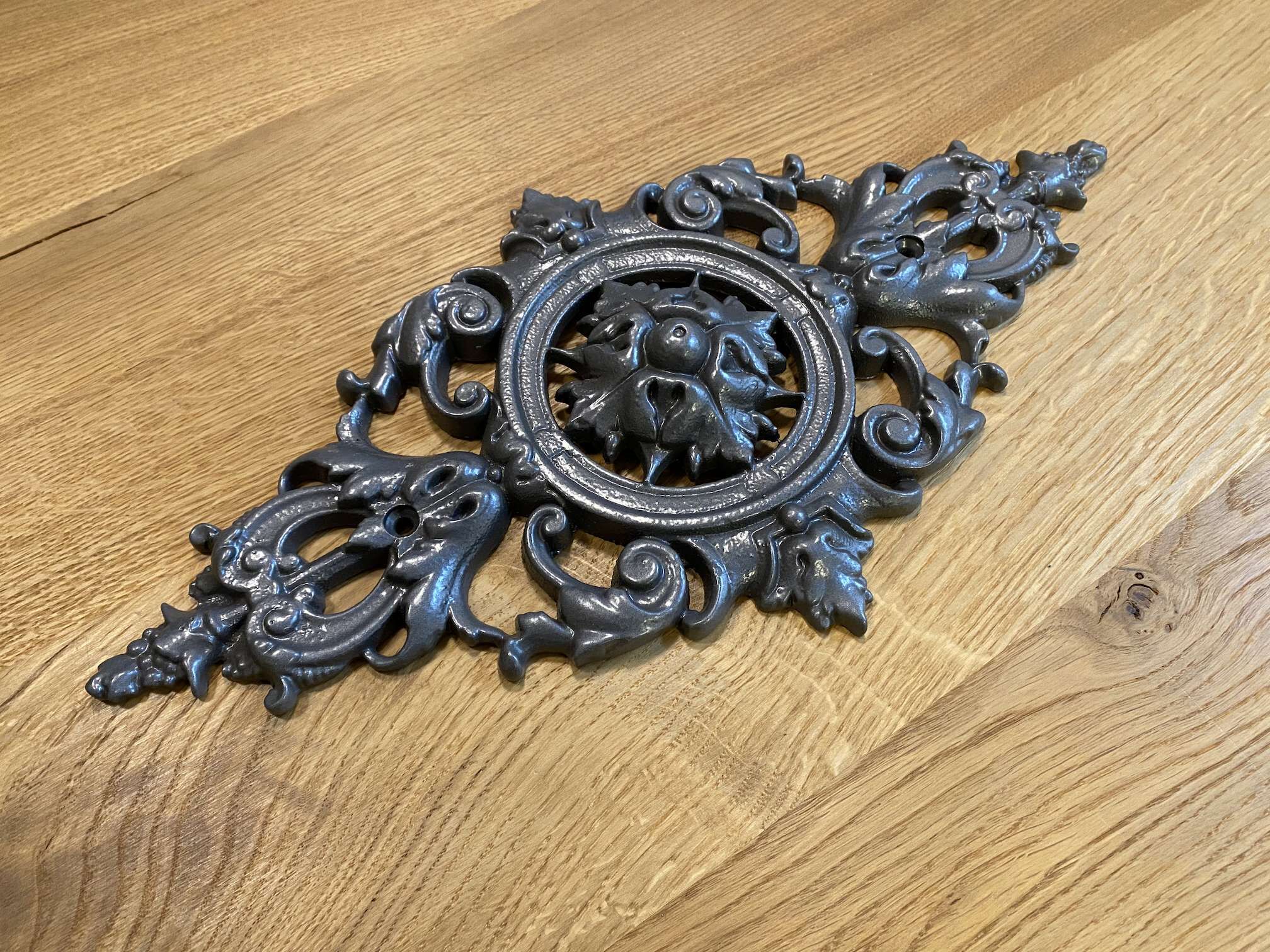 palmette-15183aluag-aluminiumguss-anthrazitgrau-2 Palmette mit Ornamenten aus Aluminiumguss