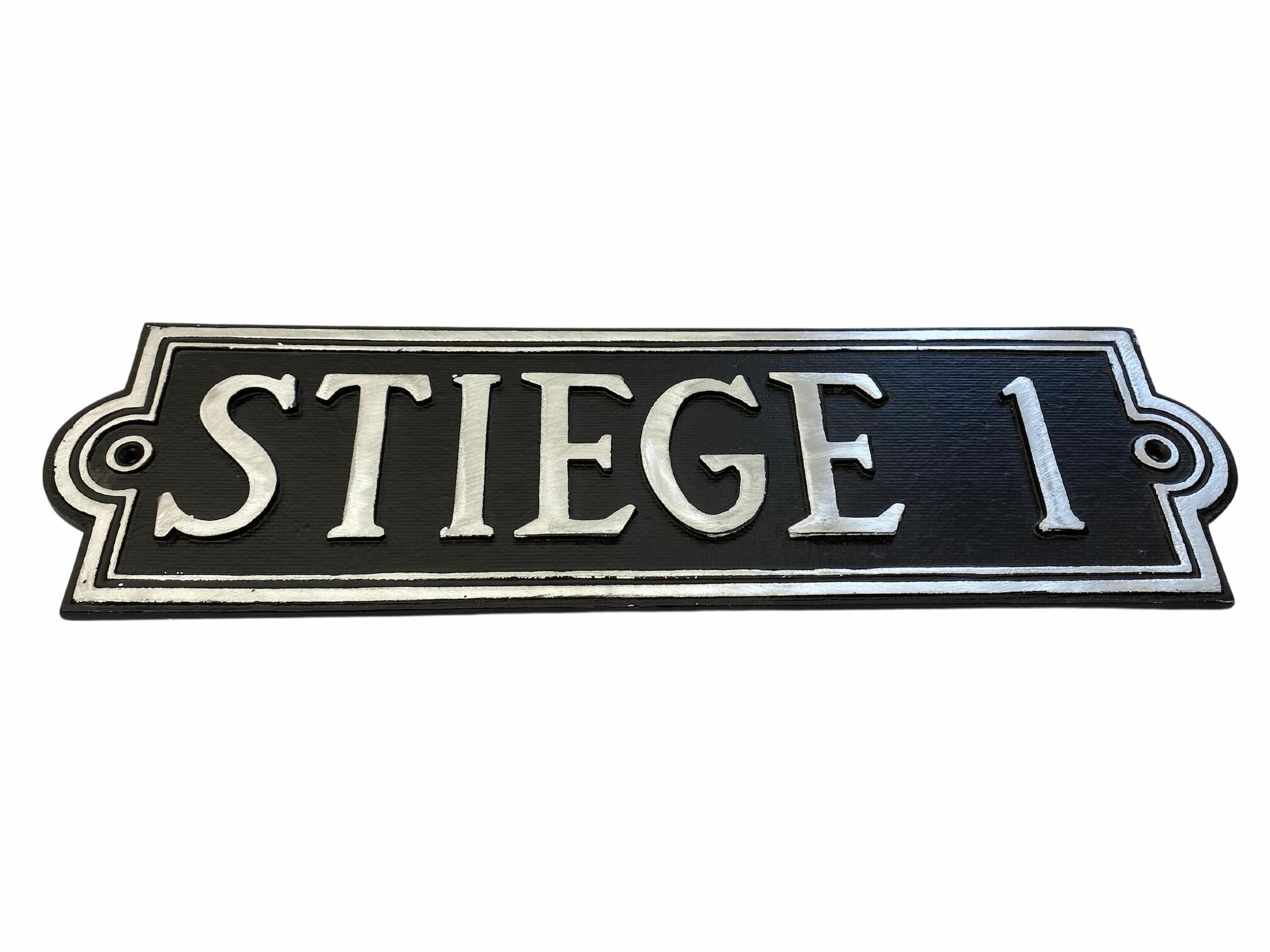 stiegenhaus-schild-stiege1-aluminiumguss-formb1-altbau-2 Altbau - Stiegenhausbeschilderung Stiege 1 - Schwarz / Silber