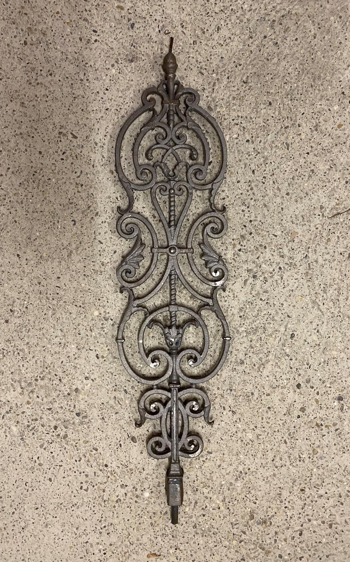 gusseisen-gelaender-28v Grauguss Ziergitter 28v