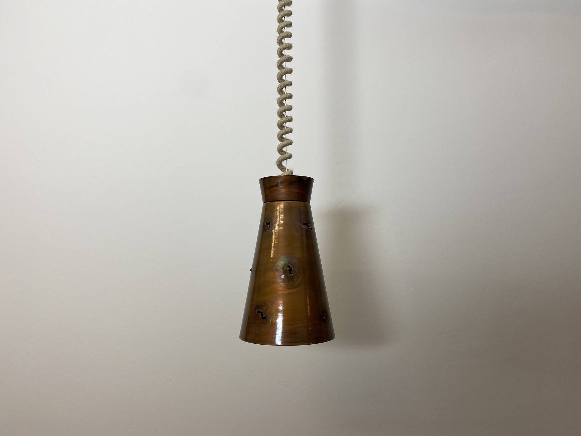 kupferleuchte-haengeleuchte-soelden-12 Kupferleuchte Sölden aus geflammten Kupfer