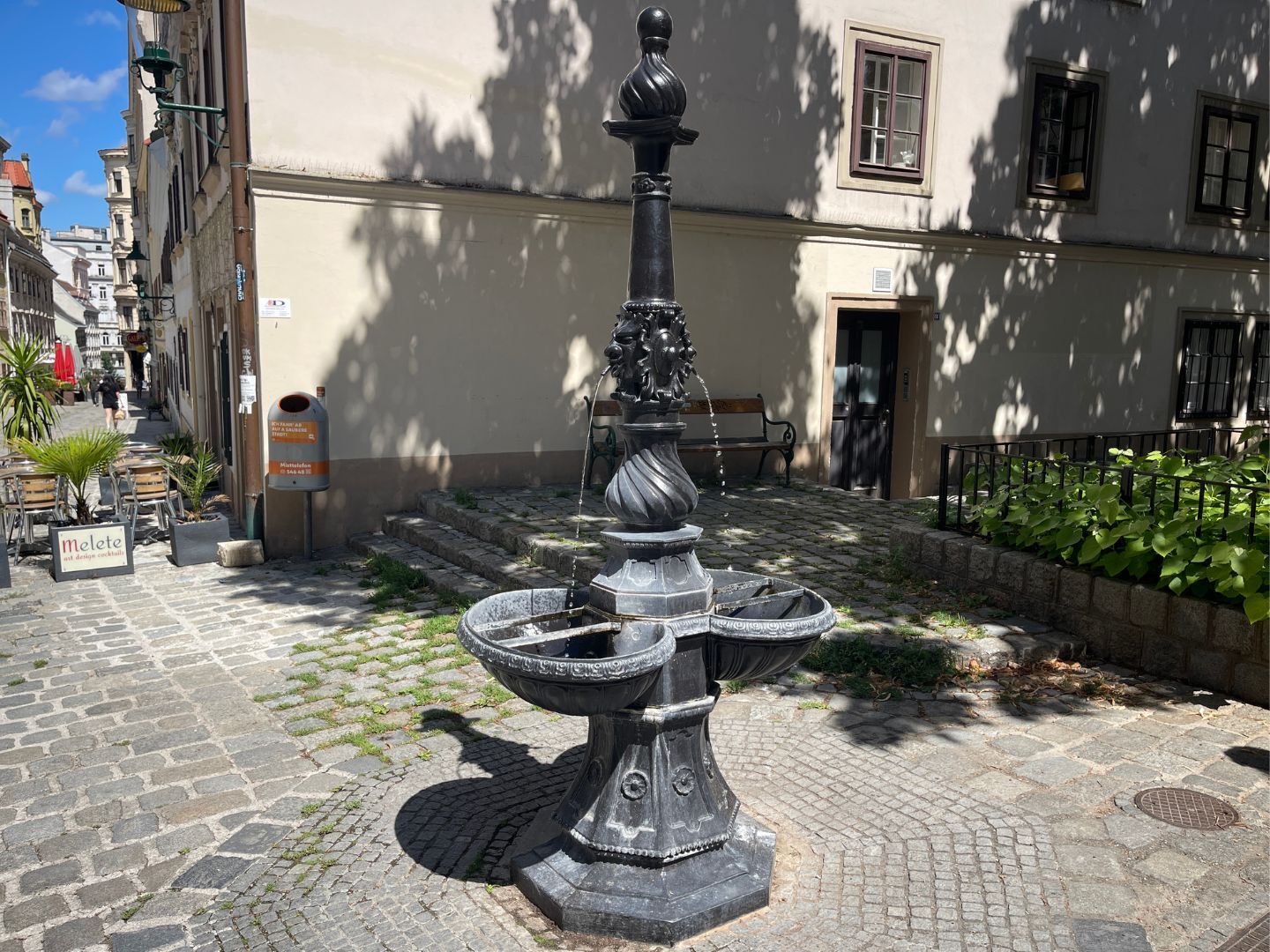 Standbrunnen Spittelberg aus Gusseisen Standbrunnen Spittelberg aus Gusseisen