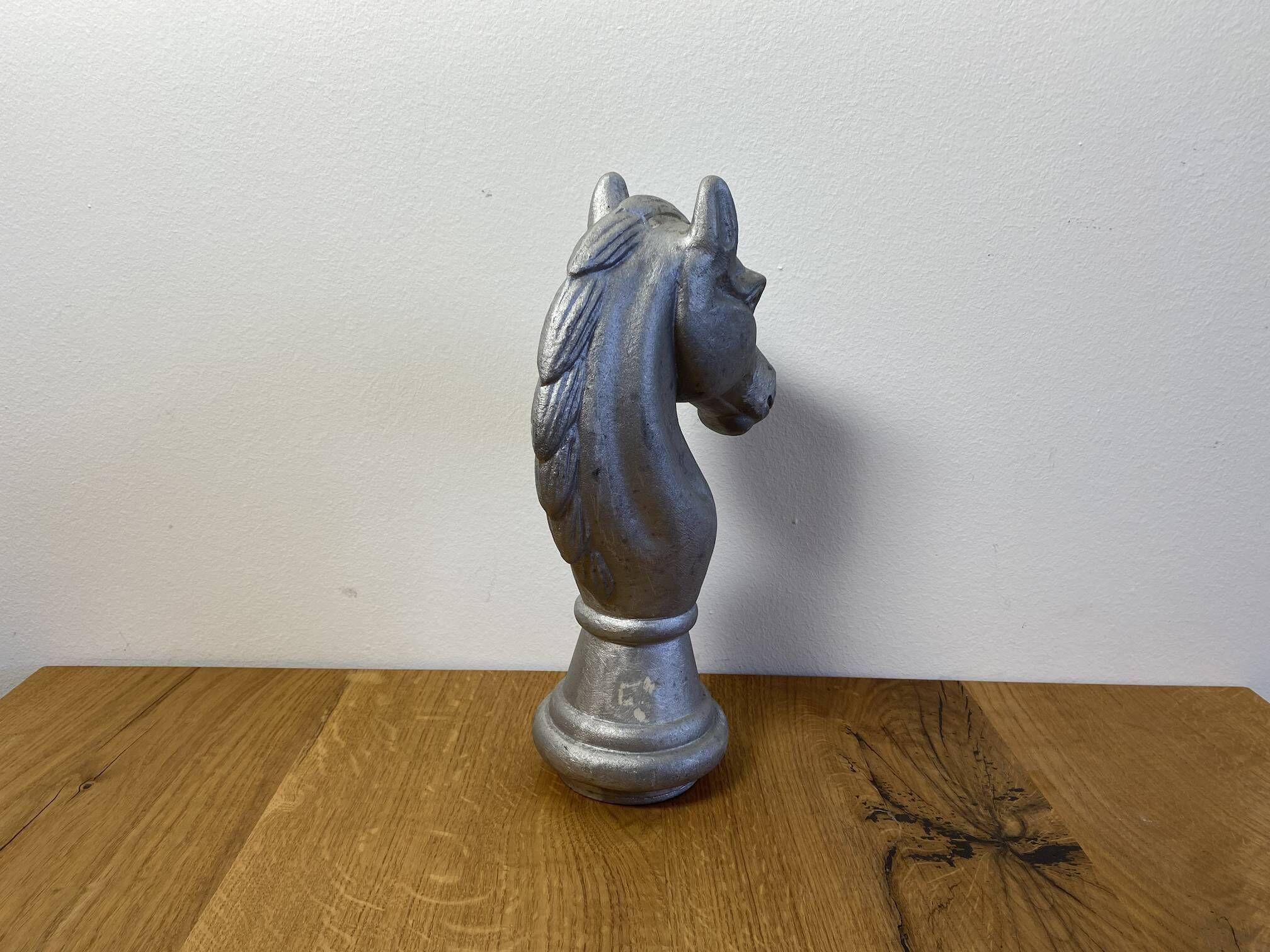 pferdekopf-zierteil-aluminiumguss-3 Rücken des Pferdekopfes aus Aluminiumguss