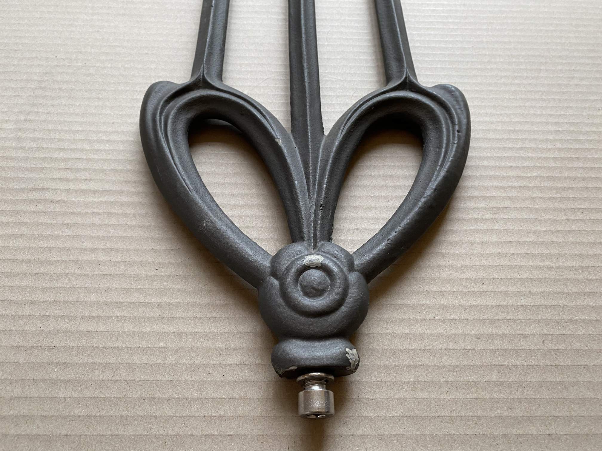 Beschädigter Lack Geländer MXX3V