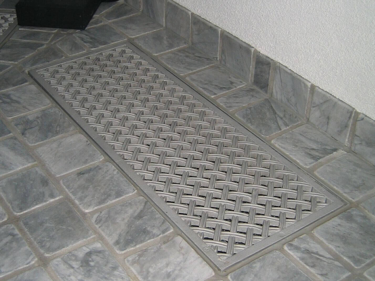 klassisches Belüftungsgitter für den Boden aus Aluminiumguss klassisches Belüftungsgitter für den Boden aus Aluminiumguss