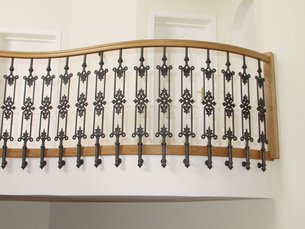 Klassisches Gusseisen-Stiegengelaender