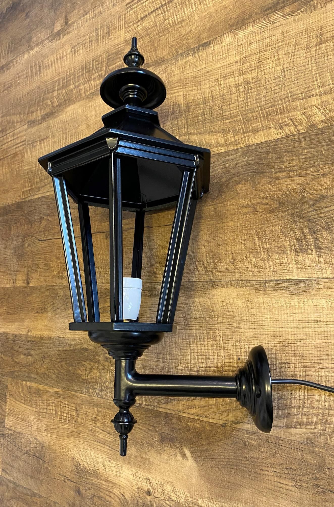 nostalgie-wandleuchte-sechseckig-antik-schwarz-3 nostalgische Wandleuchte Mailand 1611SWD