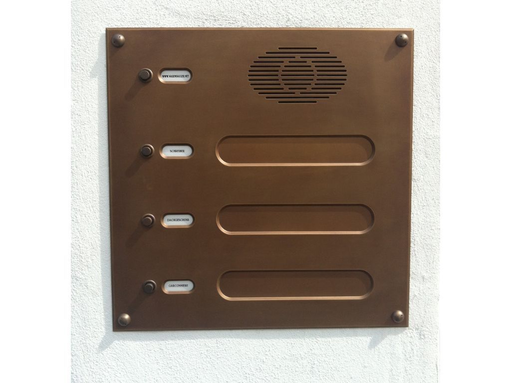 briefeinwurf_sonderanfertigung_messing-2 briefeinwurf_sonderanfertigung_messing-2