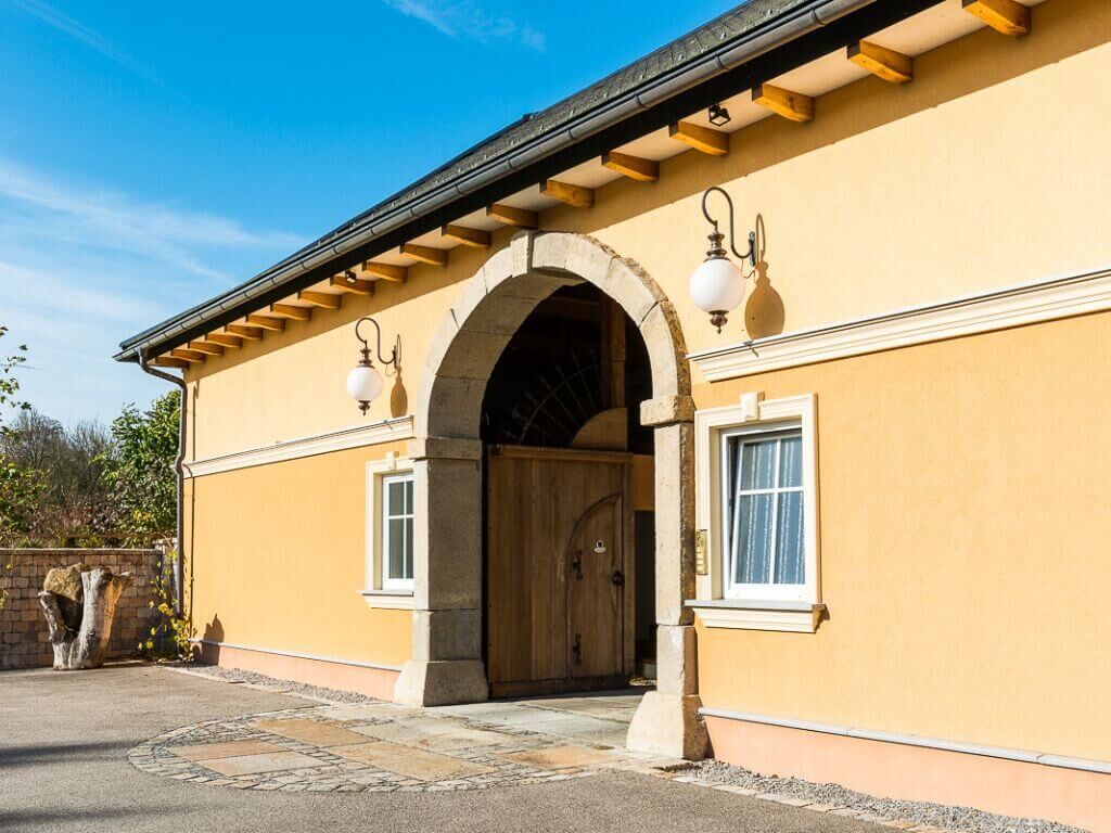 klassische Kugelwandleuchte aus Kupfer klassische Kugelwandleuchte aus Kupfer