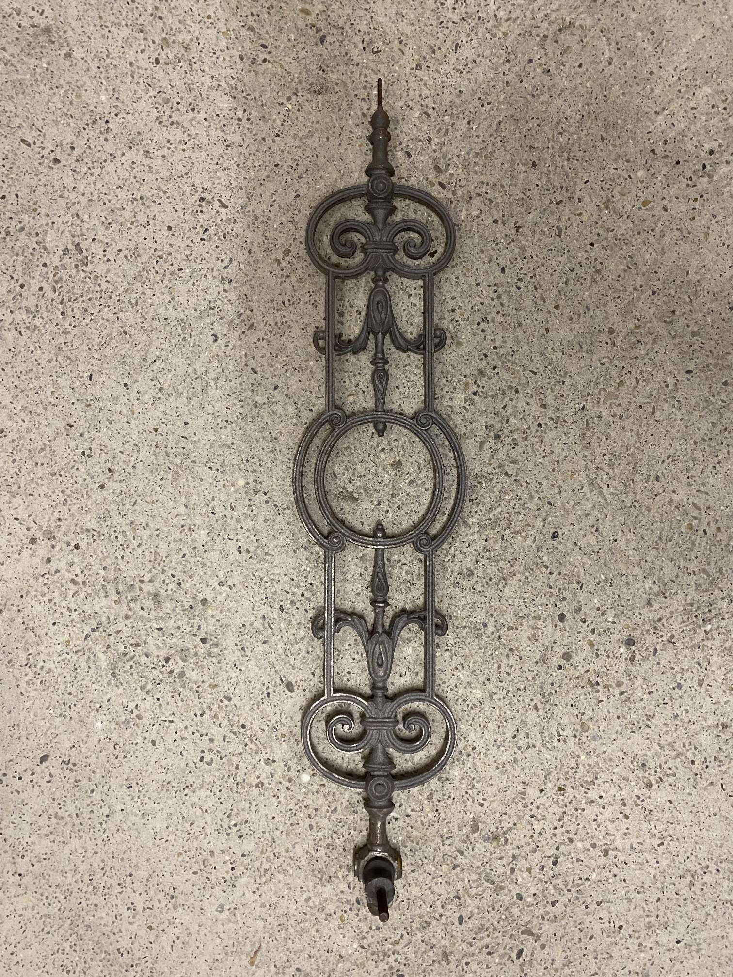 gelaendergitter-gusseisen-20s-3 Geländer 20s | Gusseisen | Seitlich