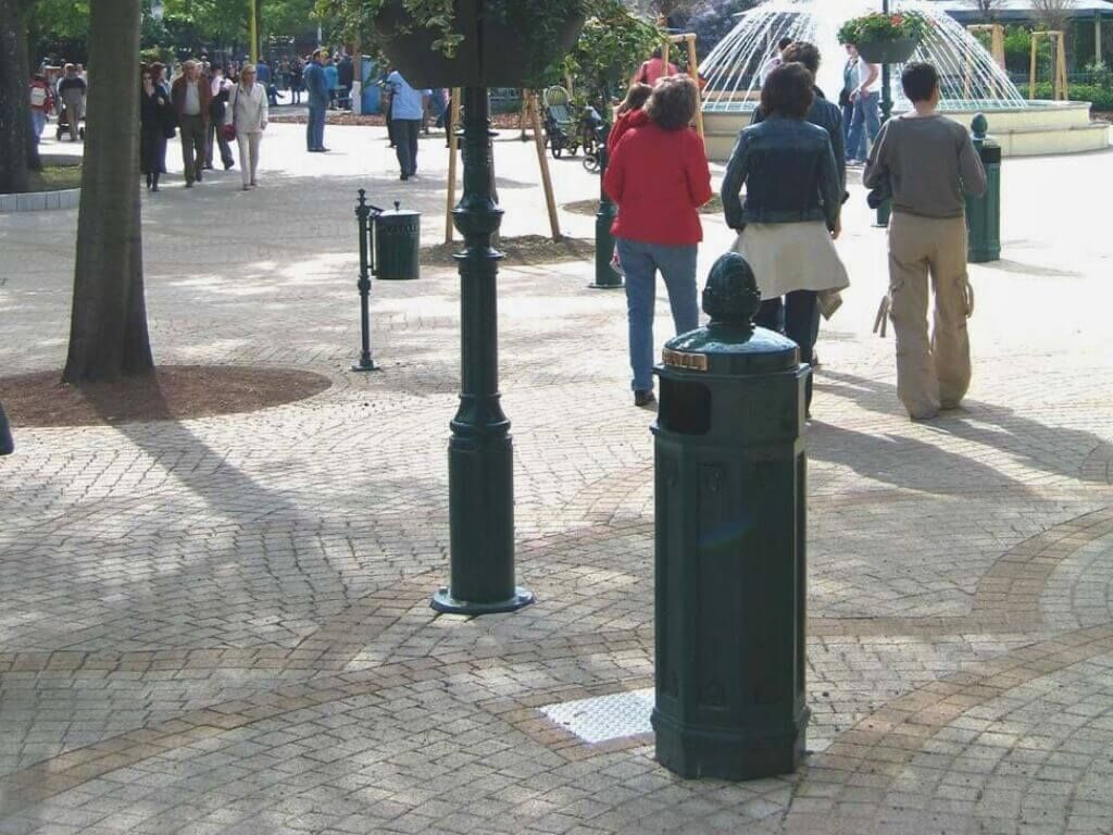 klassische-muelleimer-mistkuebel-gusseisen-prater-drab-1111